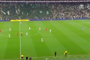 【集锦】沙特联-加莱诺破门凯西建功 十人吉达国民2-1卡达西亚