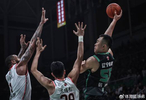 王哲林谢幕CBA新王崛起