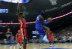 回头望月！亚历山大底线突破空中漫步拉杆反篮打中轰停鹈鹕