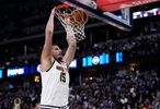 沃尔：约基奇看起来毫不费力别人都拼尽全力他却像是悠哉悠哉