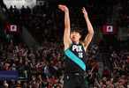 媒体人：小杨没到跟克林根竞争的环节现在目标是成为合格NBA球员